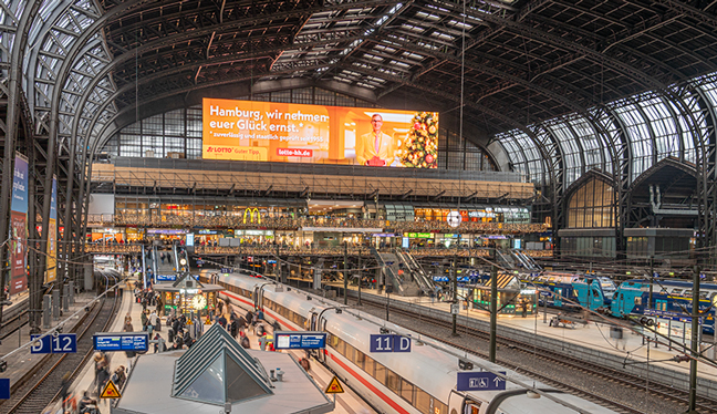 Volker Neumann, Managing Director JOM Group