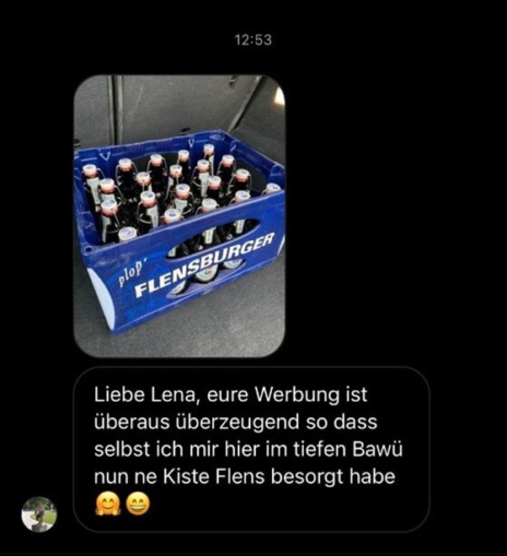 positive Reaktion auf Social Media